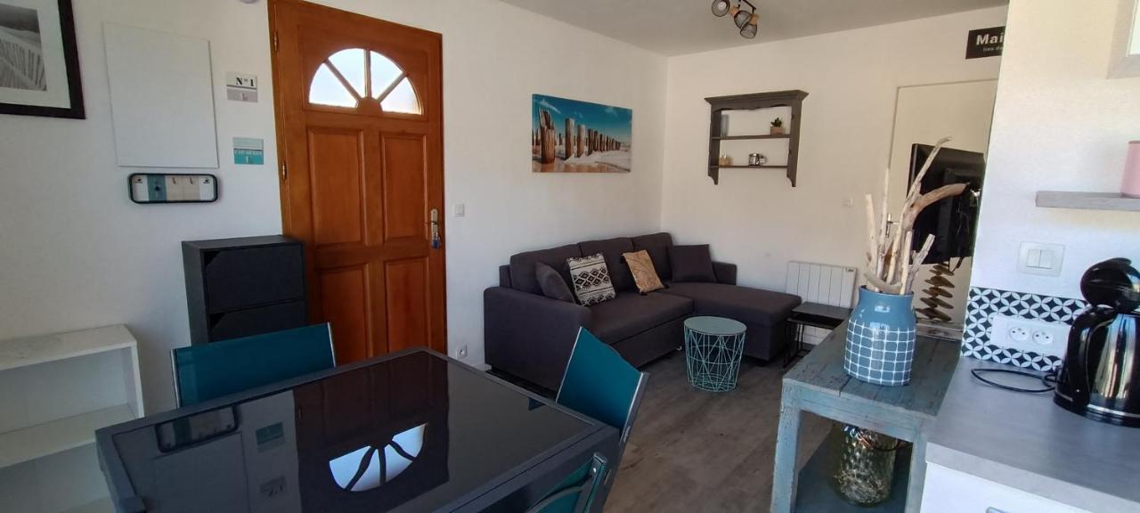 Villa dans résidence privée au bord du lac d'Hourtin port Extérieur photo